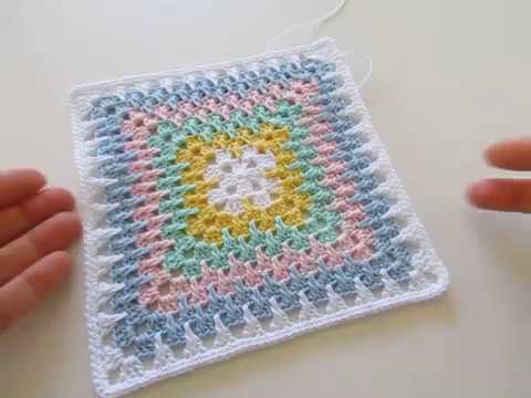 Видео: #014 Бабино квадратче с удължен висок пълнеж на една кука (Crochet Spike Granny Square Tutorial)