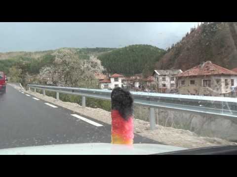 Видео: Jakoruda Якоруда Cherna Mesta Черна Места Smolevo Смолево 84 Bulgaria 10.4.2016