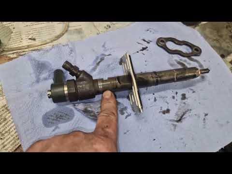 Видео: Ауди А8 Д3 tdi - течь масла из под форсунок.