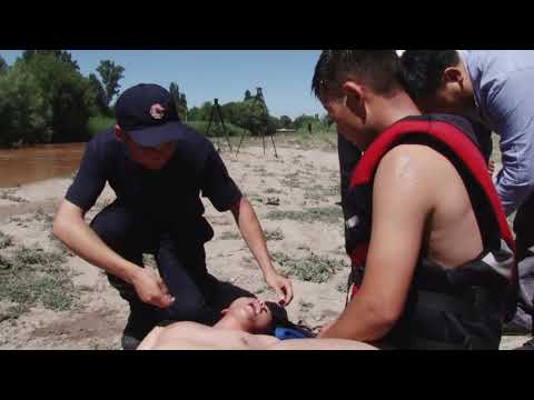 Видео: Сууга чөгүп бараткан адамды кантип сактап калыш керек