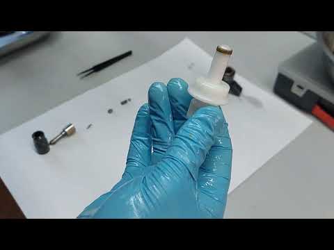 Видео: Запрессовка клапана мультипликатора comon rail