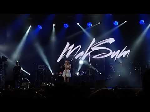Видео: МакSим на фестивале Ural Music Night (24.06.2022)