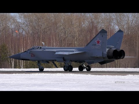 Видео: МиГ-31БМ Ил-78М [4K 60FPS]