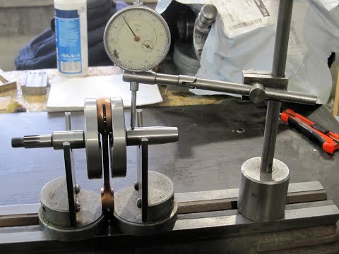 Видео: Проверка на центровку полнощёкого  коленвала  для двигателя мопеда Карпаты.