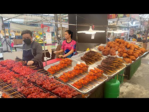Видео: Распродано 200 кг курицы барбекю и куриной печени с хрустящей жареной кожей | Тайская уличная ед