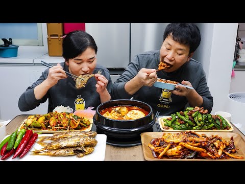 Видео: Корейская домашняя еда | Мягкое рагу из тофу, Жареный кальмар Рыба на гриле АСМР МУКБАНГ EATING SHOW