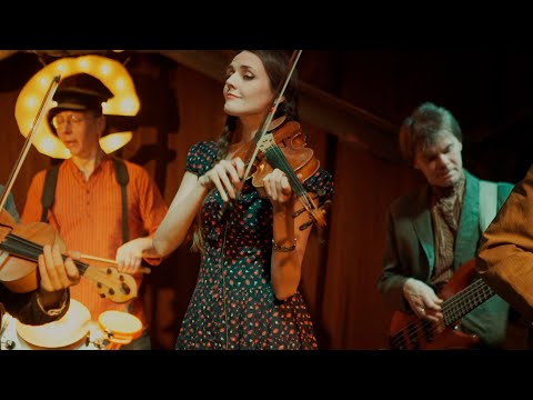 Видео: Отава Ё - Смуглянка (Otava Yo - The Swarthy Moldavian Girl), live