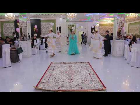 Видео: Тұсау кесу астана Жазира Байырбекова. Выход на 1 годик. Инстаграм toi_duman_astana @asyl_showballet