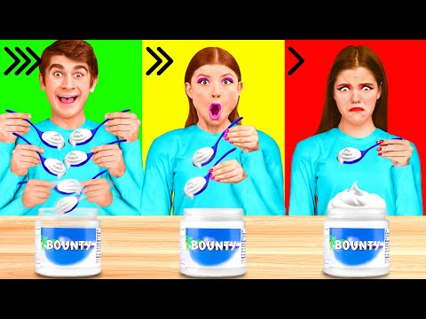 Видео: Быстрая Средняя или Медленная Скорость Еды Челлендж | Безумная Кулинарная Битва от AZaZa Challenge