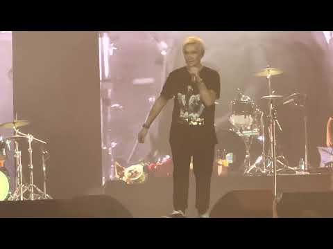 Видео: Диана Арбенина. Ночные снайперы. Санкт-Петербург. 31.03.2022. Ледовый дворец. 10 часть.