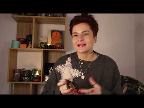 Видео: 💞 Ты значишь для него больше, чем думаешь. Но его сердце ждет твоего шага. Таро о вас.