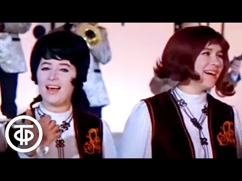 Видео: Вокальный квартет "Аккорд" - "Грустиночка" (1972)