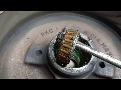 Видео: Замена заднего ступичного подшипника пассат б3. How to replace the rear hub bearing passat 35i