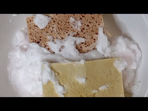 Видео: АSMR Полоскание губок 🧽Rinsing🧼#soapyspongesqueezing #asmrsoap #асмрsoap