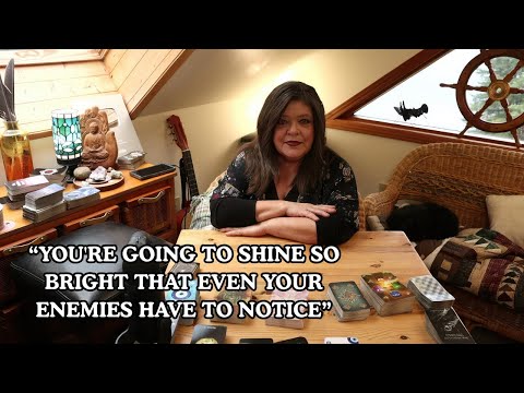 Видео: 🌞"ТЫ БУДЕШЬ СИЯТЬ ТАК ЯРКО, ЧТО ДАЖЕ ТВОИ ВРАГИ ОБЯЗАНЫ ЗАМЕТИТЬ"👑 ЭТОГО НЕ МОЖЕШЬ ПРОПУСТИТЬ!