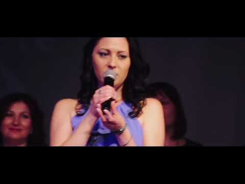 Видео: Выпускной 2017. Тула. 24 школа. Песня детям от родителей. "Быть примером".