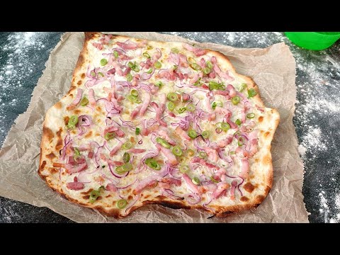 Видео: Знаменитый ПЛАМЕННЫЙ Пирог! Настояший Эльзасский Flammkuchen без дрожжей! Классический и яблочный!