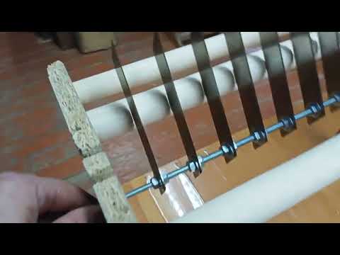 Видео: Самодельный станок для нарезания лент на маскировочные сети.Вариант 2