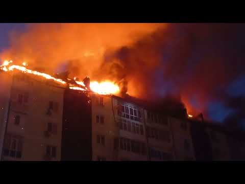 Видео: Страшный пожар в Анапе 13.02.2024 Спасали человека из огненного Ада.Шокирующее видео.