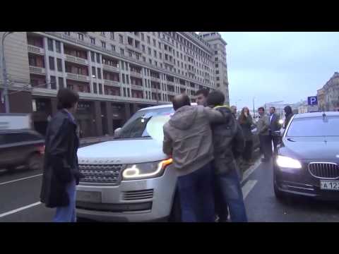 Видео: СтопХам 111 ГосДума  Михалков  Нападение   The State Duma Mikhalkov Attack