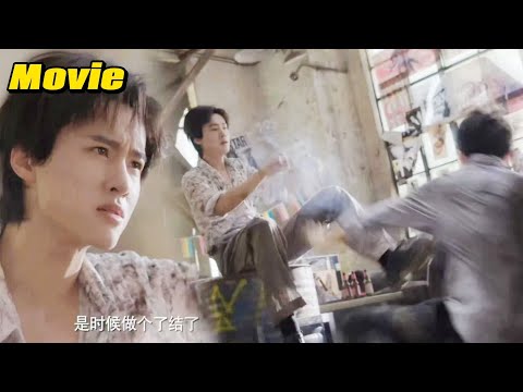 Видео: Круто! Верхний избил мерзавца, бывшего парня нижнего, отомстив за него!