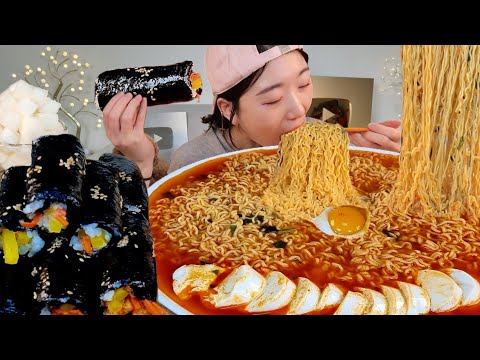 Видео: ASMR Мягкий рамен с тофу и мини-кимбап Мукбанг 🤤