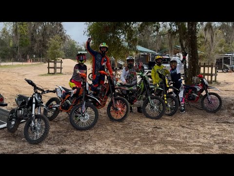 Видео: купили китайские мотоциклы