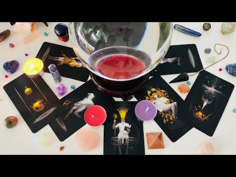 Видео: 🔮❤️‍🔥🥂КАК ОН ОТНОСИТСЯ К ВАМ СЕЙЧАС?💋❤️ #гадание на шаре #гадание_онлайн #goldentarot