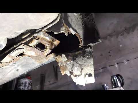 Видео: Ремонт поддомкратника бмв.