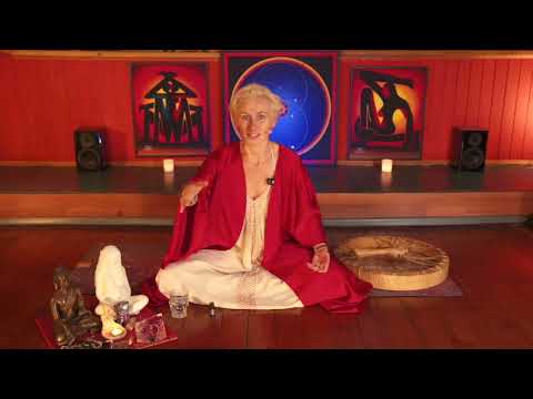 Видео: Родовые Практики | Осеннее Равноденствие c Натальей Головиной