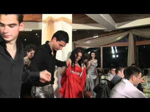 Видео: Аб. Бал ресторант 'ПРИКАЗКИТЕ' 24 05 2012- ЧАСТ 1