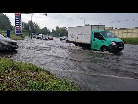 Видео: Глухоозерское шоссе -  подтопило.