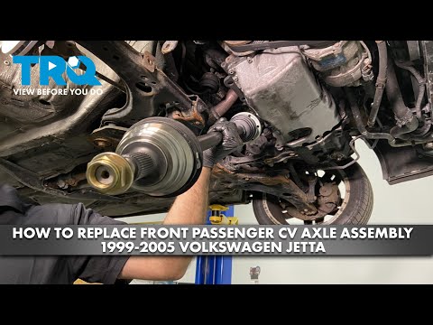 Видео: Как заменить передний пассажирский приводной мост в сборе на Volkswagen Jetta 1999-2005 гг.