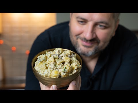 Видео: Вкусный салат с курицей и грибами