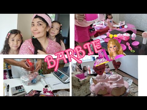 Видео: 24 сағат BARBIE өмірін сүреміз💝🍭💞🍧 / "Барби" кафесіне бардық😍