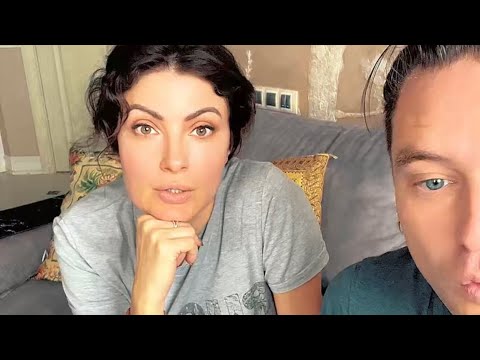 Видео: Отвечаем на ваши вопросы! #анастасиямальковамакеева #романмальков #отвечаемнавопросы 