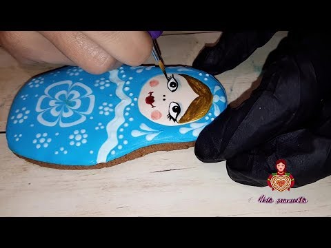 Видео: Роспись пряника матрешка / роспись по мокрому