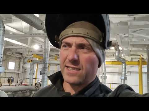 Видео: Кто про что,а мы про буровую.