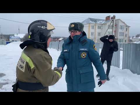 Видео: Шемурша пожарная часть 42.Проводы  пожарного на заслуженный отдых.