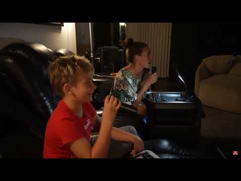 Видео: Первая в мире мобильная театральная станция 4k с беспроводным звуком 7 1 4 — Nebula X1 Pro