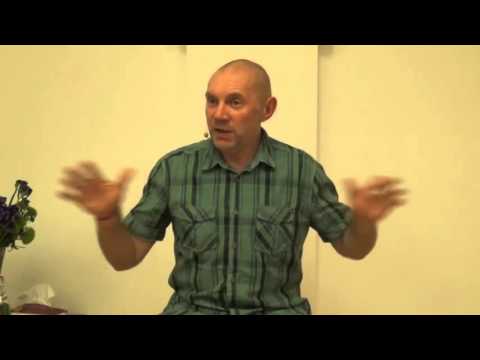 Видео: У жизни в общем не может быть какой-то цели (субтитры рус, исп)