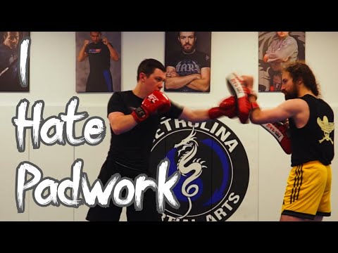 Видео: Худший способ научиться наносить удары