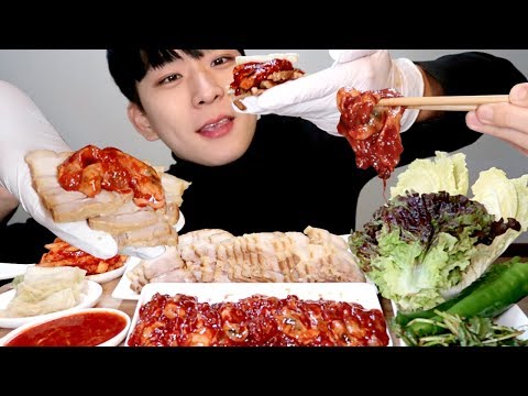 Видео: 굴보쌈 어리굴젓 리얼사운드먹방 Salted Oyster Mukbang Eating Show หอยนางรม カキ con hàu 牡蛎 tiram устрица