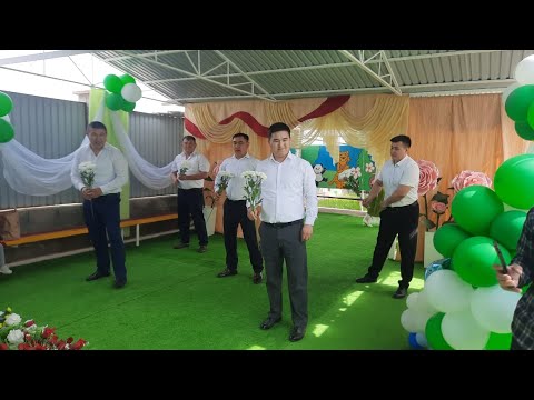 Видео: Әкесі мен қызы биі.  Папа и доча танец. Балабақша