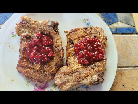 Видео: Брусничный соус - идеальный соус для любого мяса!