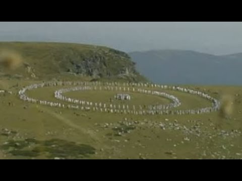 Видео: Учителя Петър Дънов - Паневритмия (филм на Галина Герасимова)