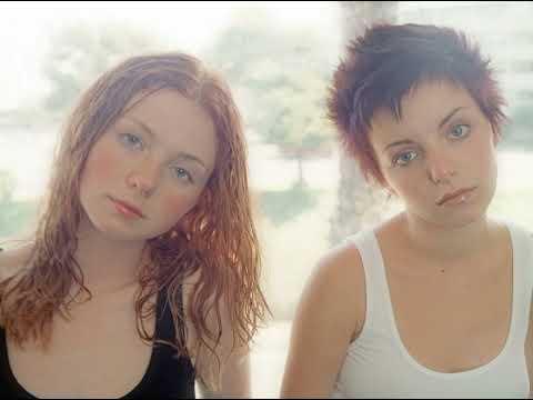 Видео: t.A.T.u. -простые движения (демо версия 3) slowed