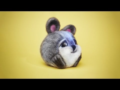 Видео: Как сделать шерстяного кролика. Пошаговый мастер-класс по сухому валянию из шерсти, для начинающих.