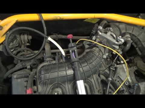 Видео: Приора Лада троит. Диагностика мотортестером Диамаг-2