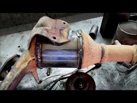 Видео: Форд Фокус 3. P0420 удаление катализатора. Обманка